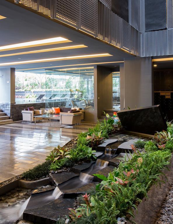 Siamese Gioia Aparthotel Bangkok Exteriör bild