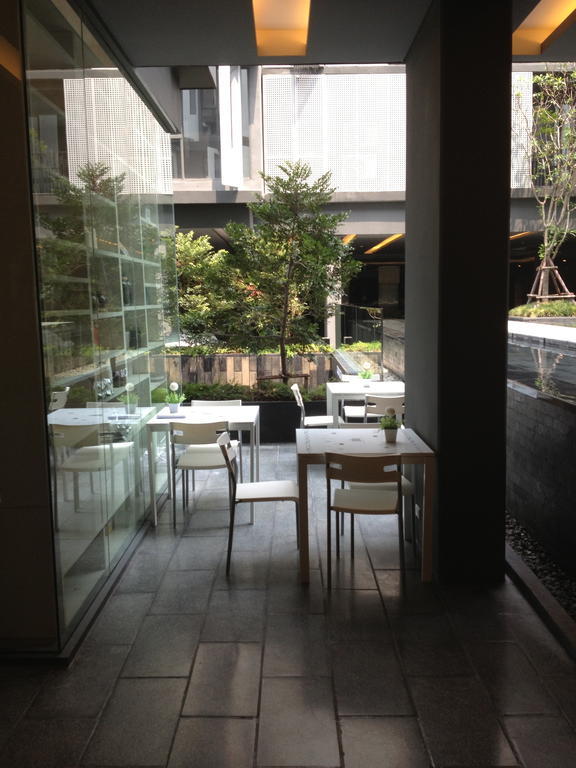 Siamese Gioia Aparthotel Bangkok Exteriör bild
