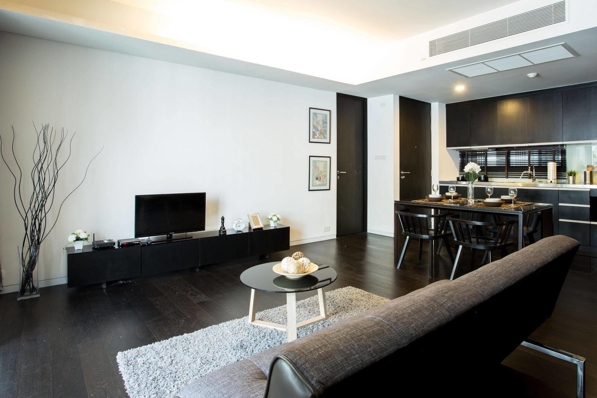 Siamese Gioia Aparthotel Bangkok Exteriör bild