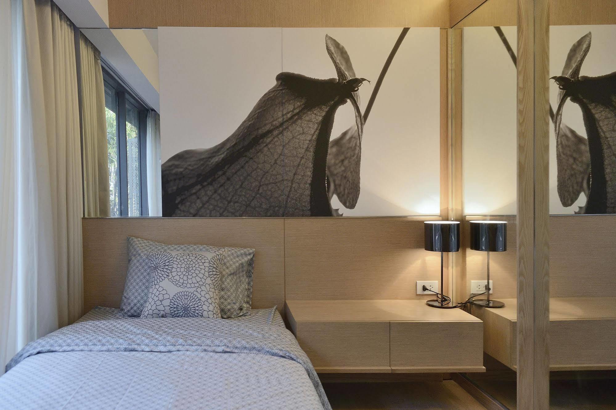 Siamese Gioia Aparthotel Bangkok Exteriör bild