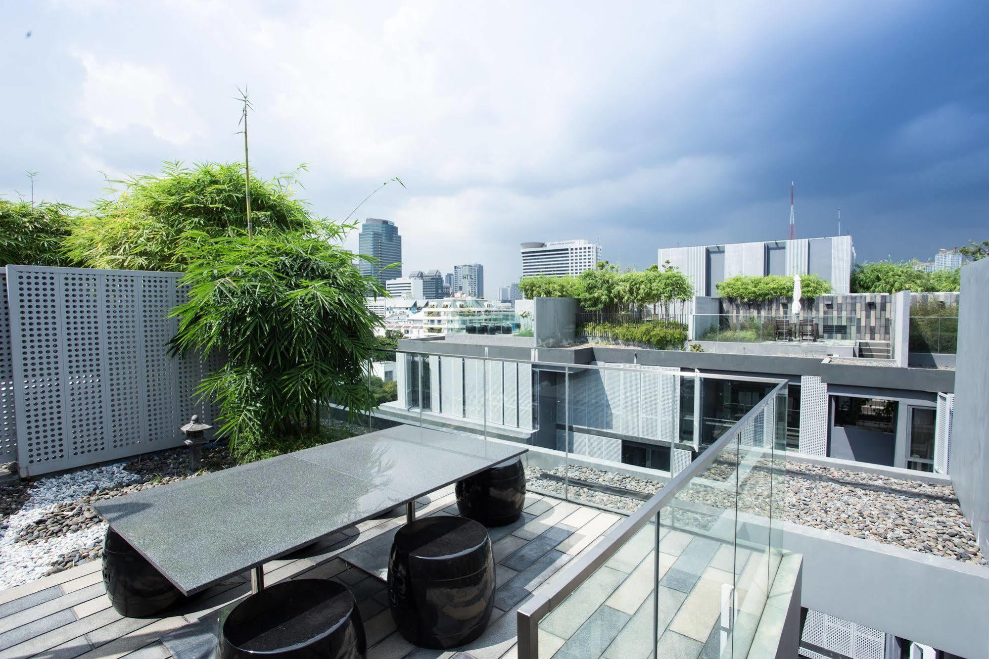 Siamese Gioia Aparthotel Bangkok Exteriör bild